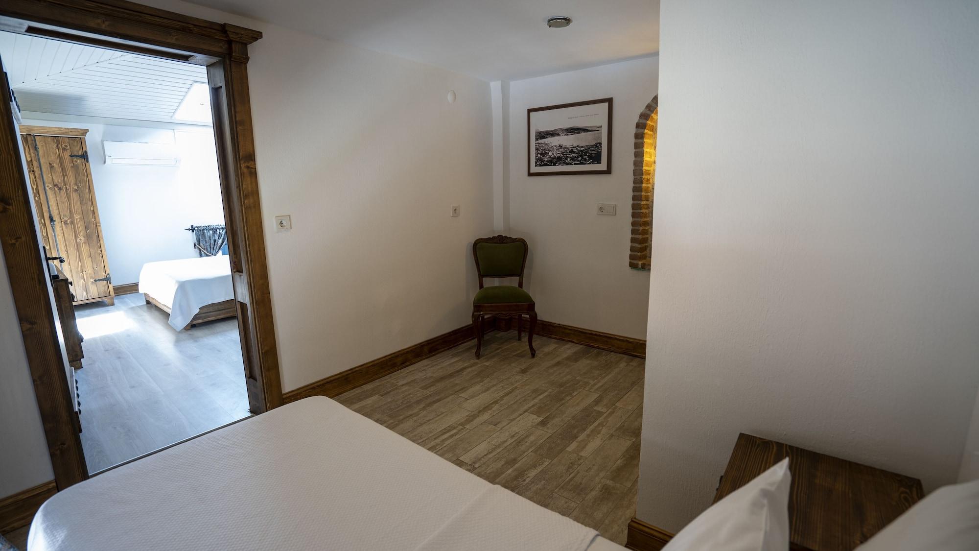 Villa Pietra Butik Otel Ayvalik Bagian luar foto