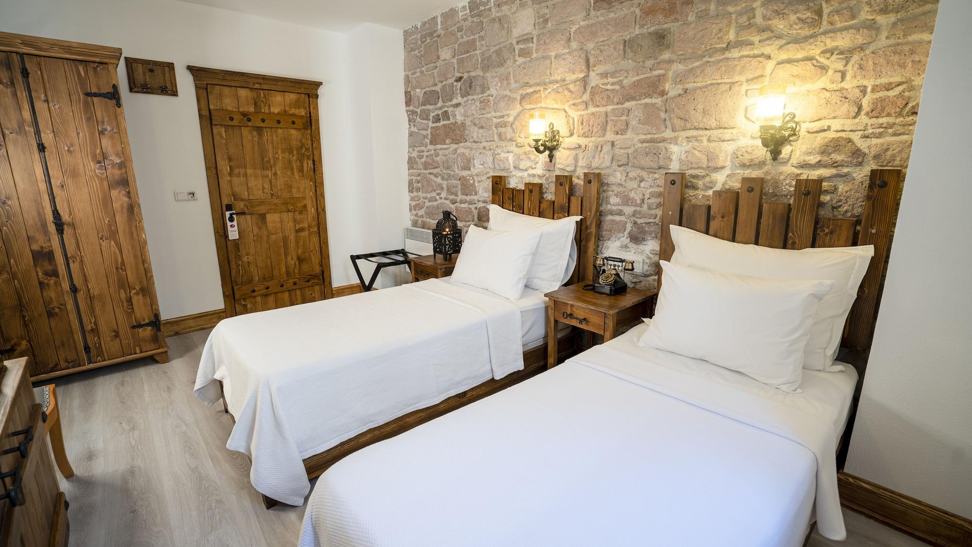 Villa Pietra Butik Otel Ayvalik Bagian luar foto