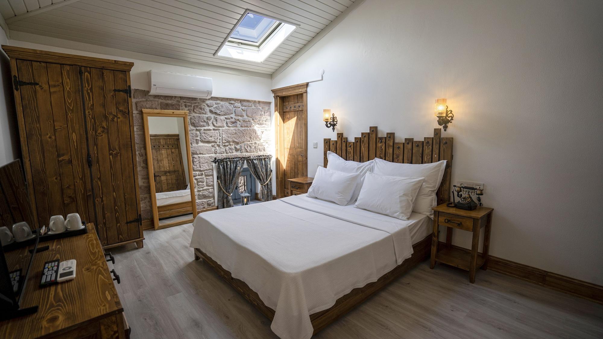 Villa Pietra Butik Otel Ayvalik Bagian luar foto